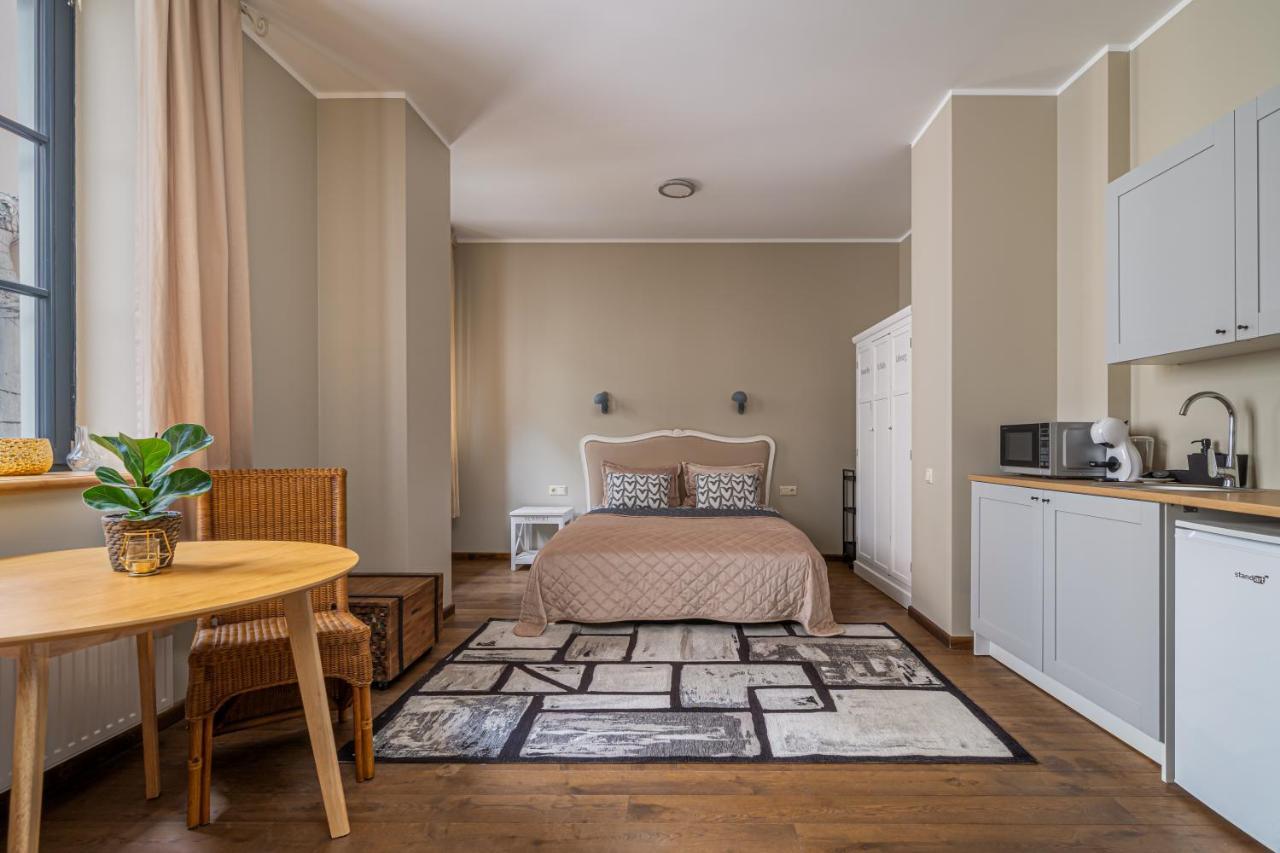 Enjoy Old Town Vibes In 1716 Laipu Residence With 4 Stylish Apartments And 1 Penthouse Ρίγα Εξωτερικό φωτογραφία